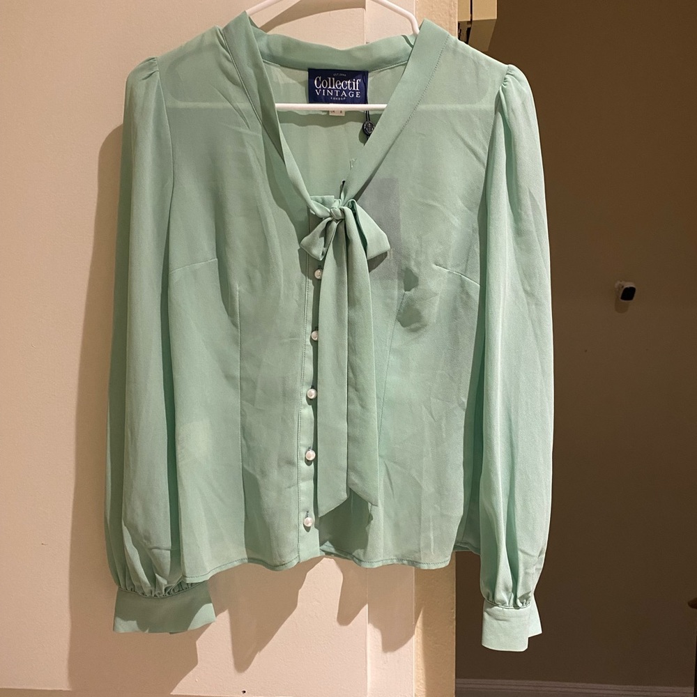 NWT collectif mesh blouse top